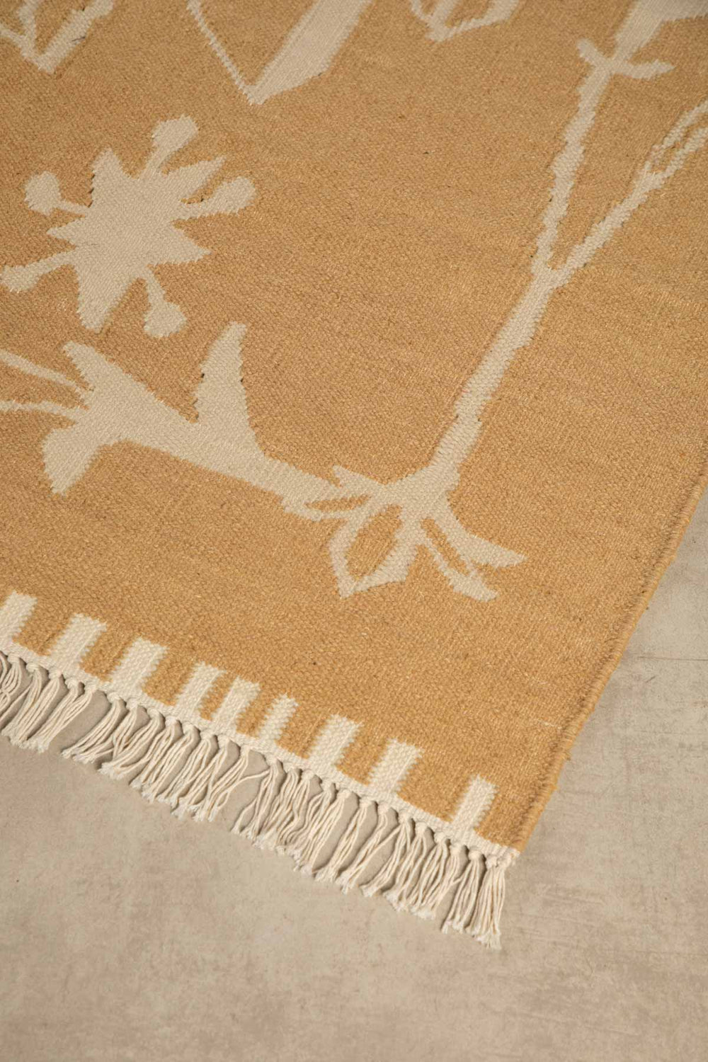 WOVEN & TEXTURED RUGS Eye In The Sky Woven Rug (Beige Sand)