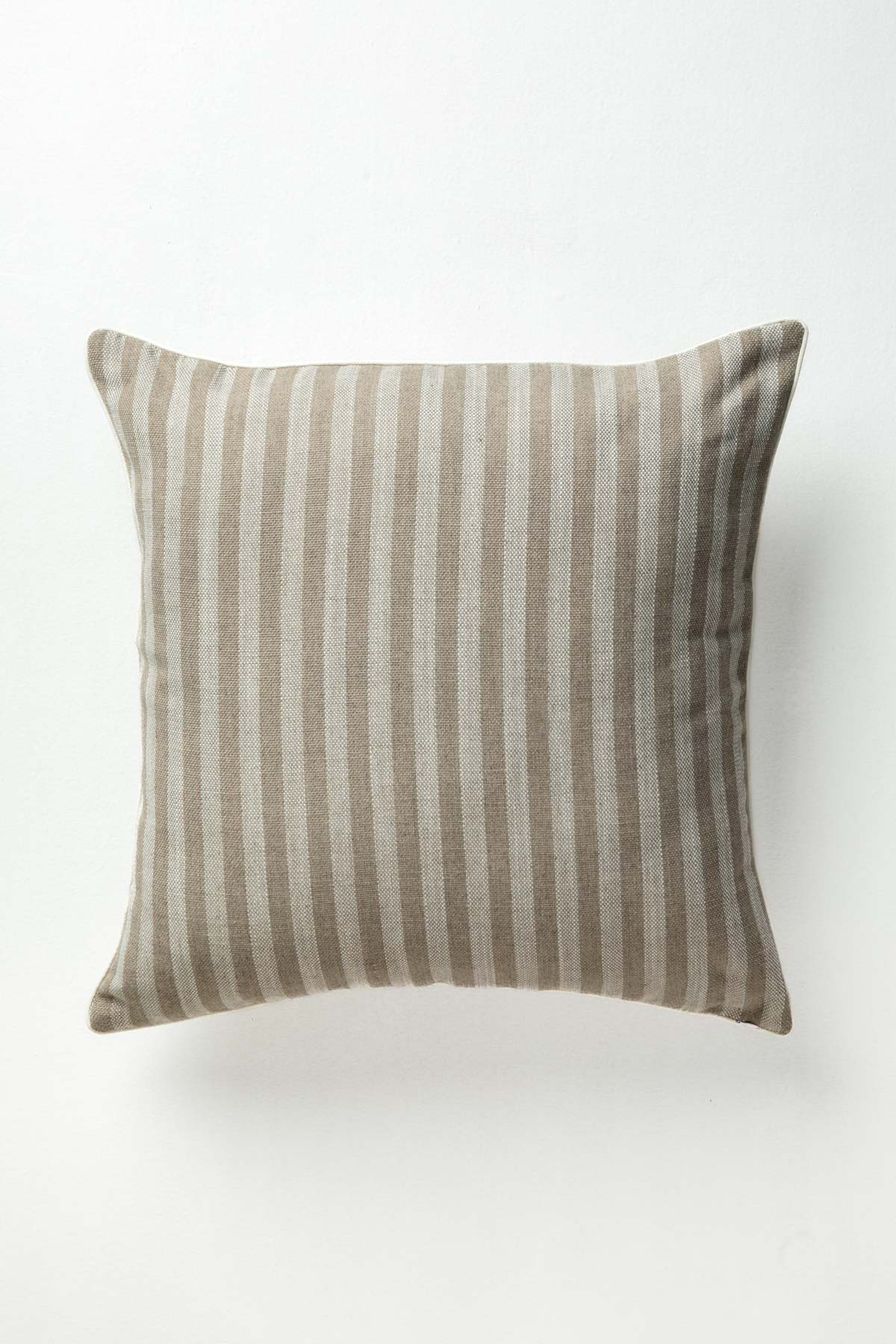 ACCENT CUSHIONS Eye In The Sky  Beige Grey Cushion Cover (61 X 61 Cm)