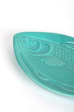 SERVING PLATTERS Fin And Tail Ceramic Shaped Platter