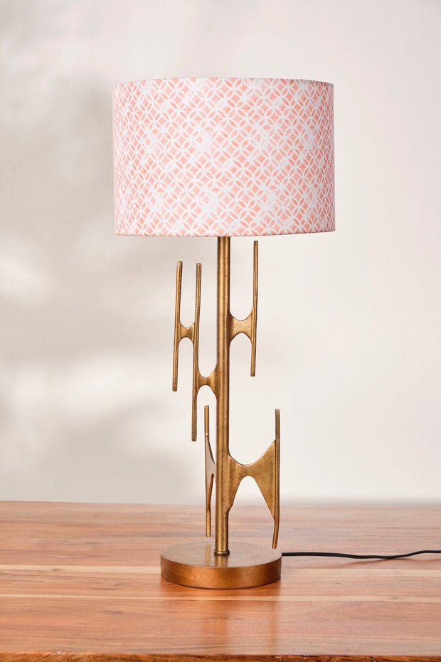 TABLE LAMPS Fluted Metal Table Lamp (Gold)