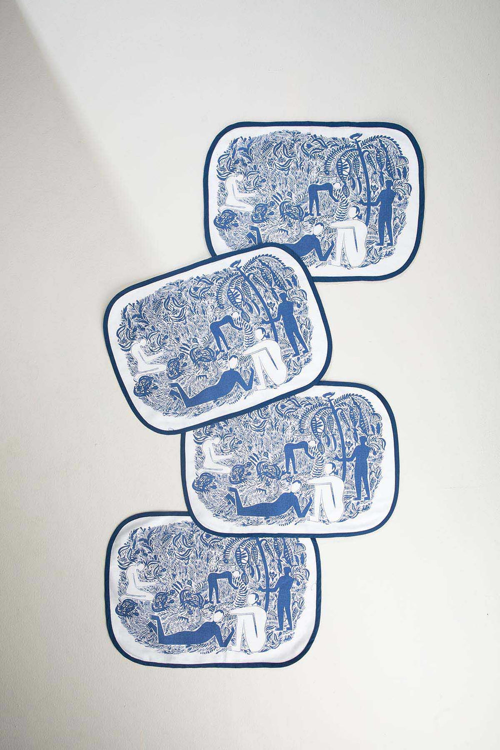 TABLE MATS Fragrant Field  Indigo Table Mat