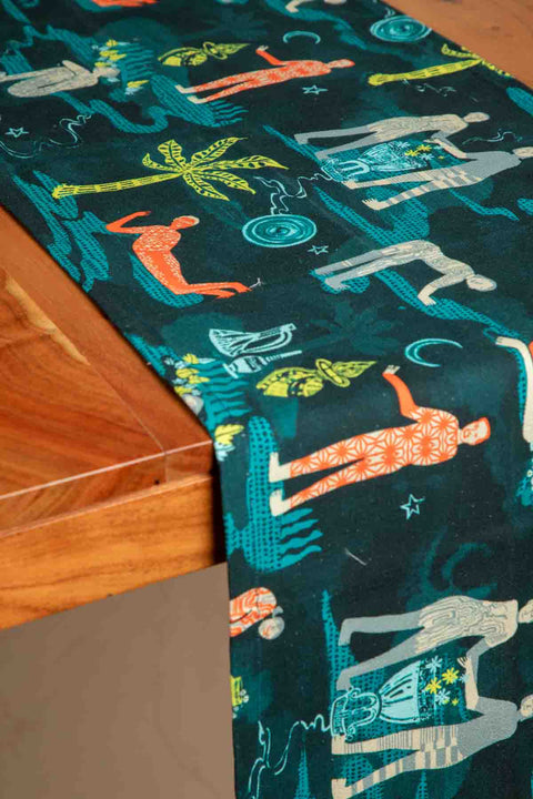 TABLE RUNNERS Fragrant Journey Lucid Teal Table Runner