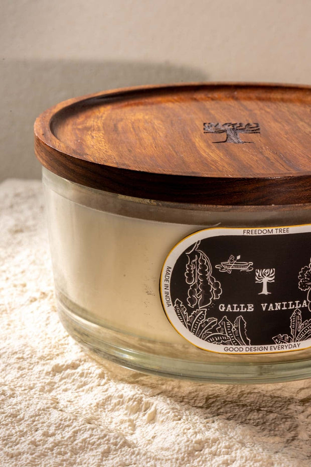 SCENTED CANDLES Galle Vanilla 4 Wick Scented Candle (750 ML)
