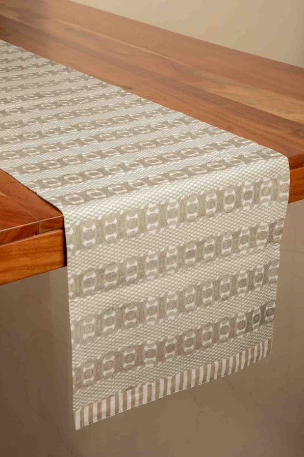 TABLE RUNNERS Geo Lunar Gold Table Runner