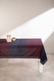 TABLE COVERS Guna Burgundy Table Cover