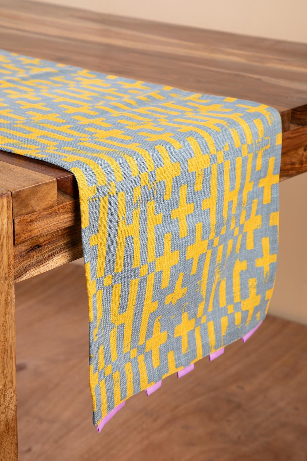 Gyamati Grey Yellow Table Runner