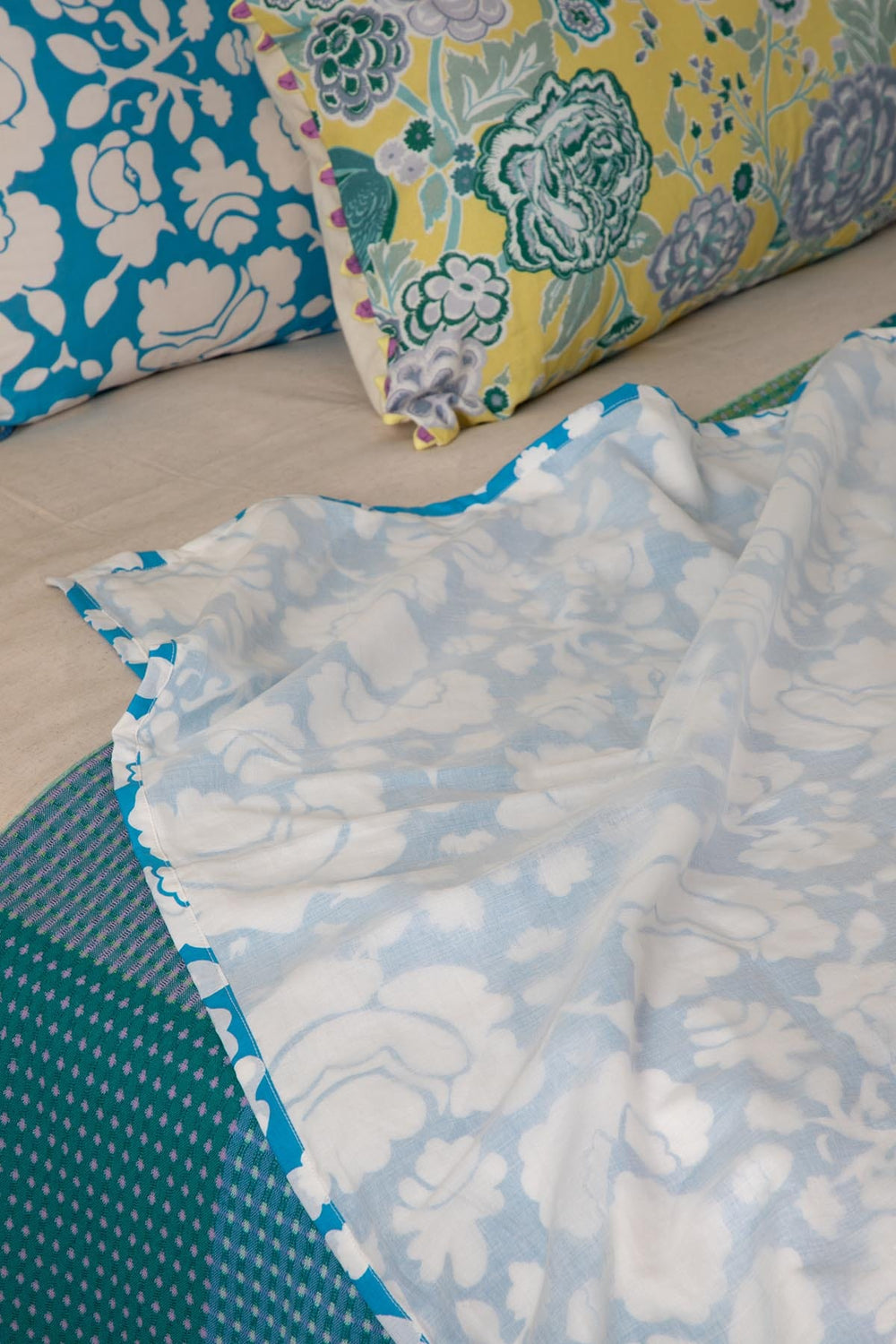 PRINT & PATTERN DOHARS Gypsy Rose Dohar (Mulmul And Pure Cotton)