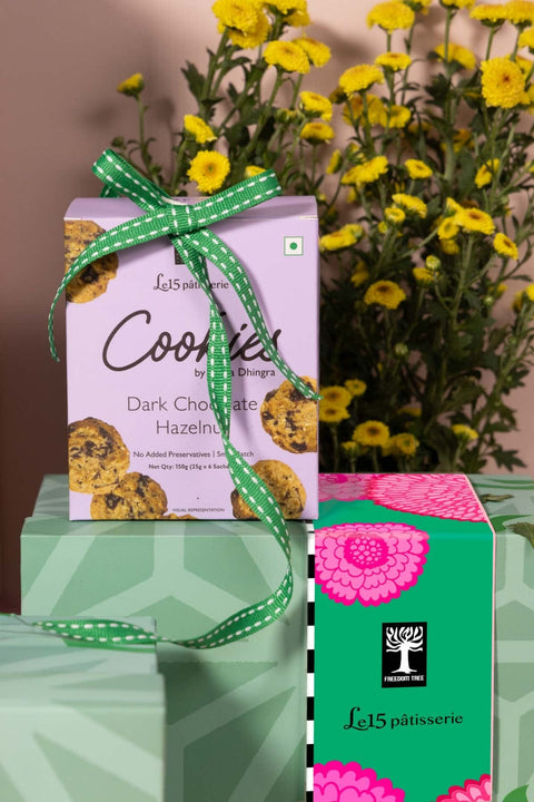GIFT SETS Gypsy Rose Tapas Plates with Le15 Cookies Gift Set