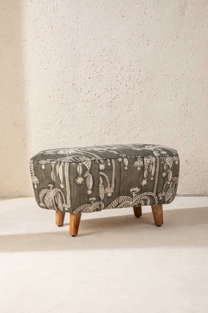 OTTOMANS Hexa Long Pouffe