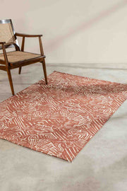 PRINT & PATTERN RUGS Hidden Bull Printed Rug (Madder Red)