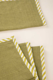 NAPKINS Joyee Green Dinner Napkin (Set Of 4)