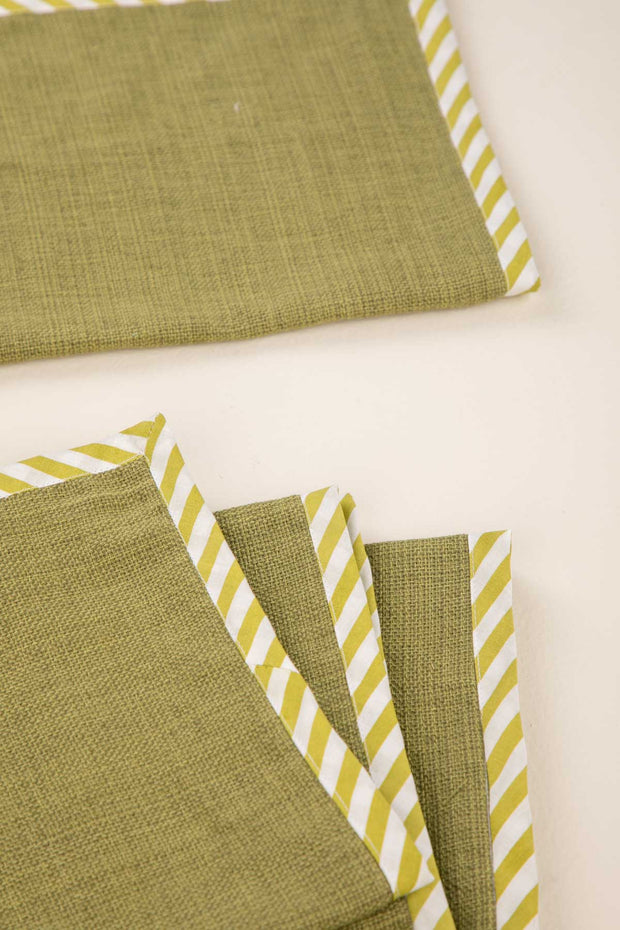 NAPKINS Joyee Green Dinner Napkin (Set Of 4)