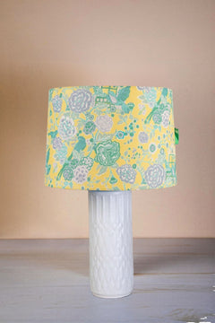 Karah Ceramic Table Lamp (Matt White)