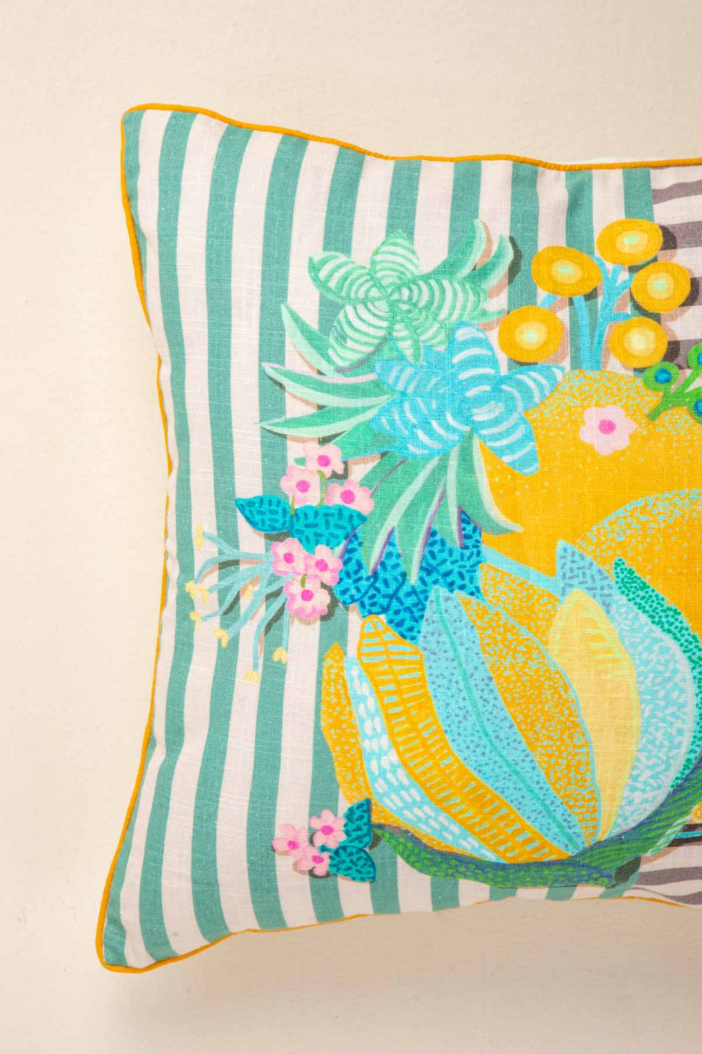 PRINT & PATTERN CUSHIONS Keora Stripers Honey Bloom Cushion Cover (46 Cm X 46 Cm)