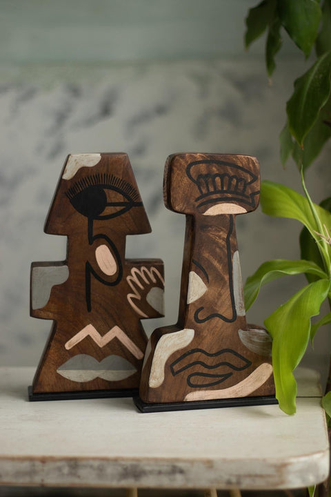 FIGURINES Kissed Face Wood Sculpture