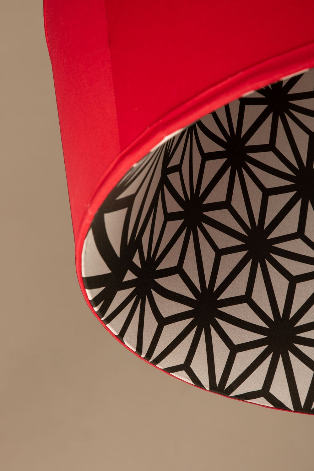 PENDANT LAMPS Kiwach Large Conical Pendant (Deep Red)