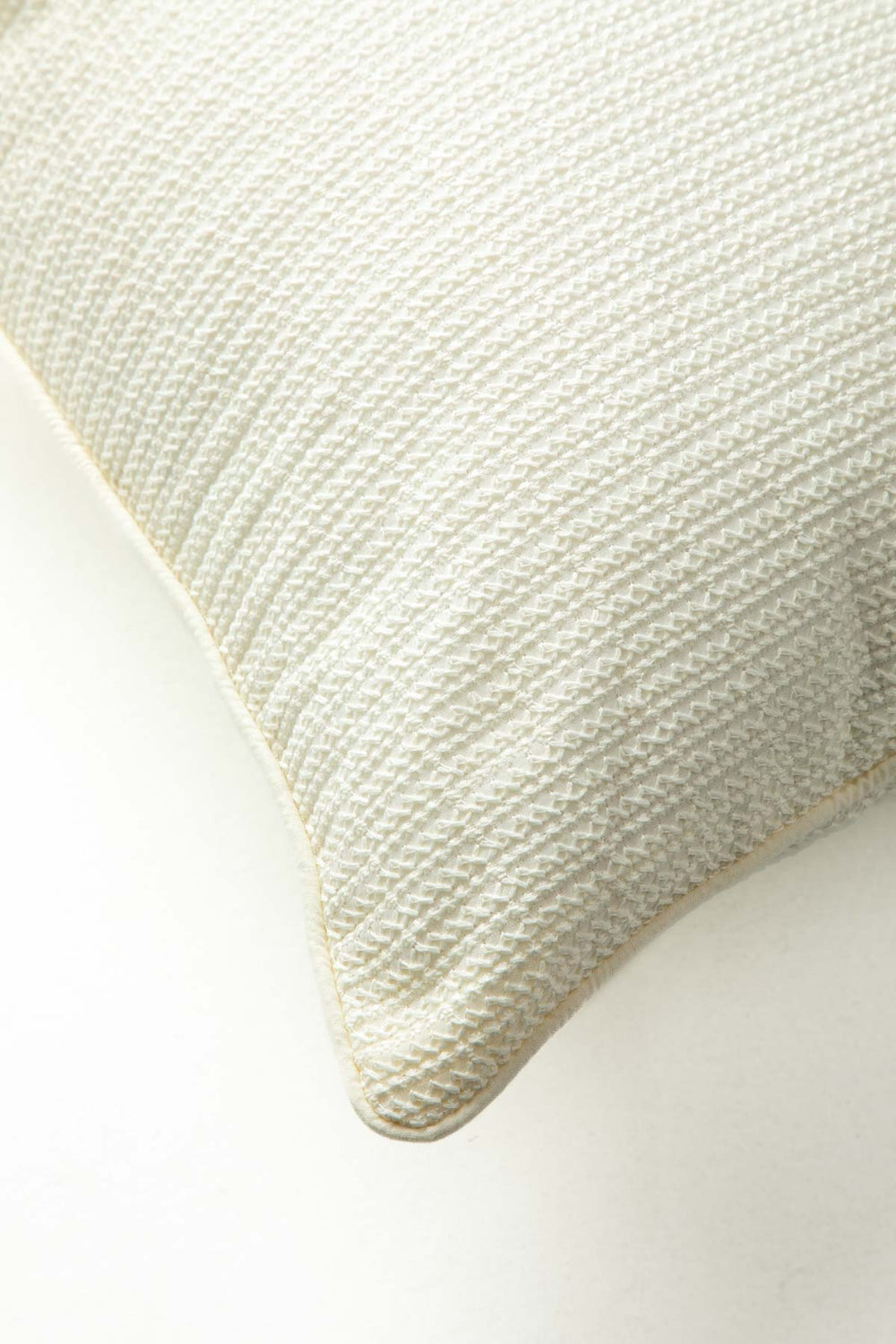 SOLID & TEXTURED CUSHIONS Kufri Off White Cushion Cover (46 X 46 Cm)