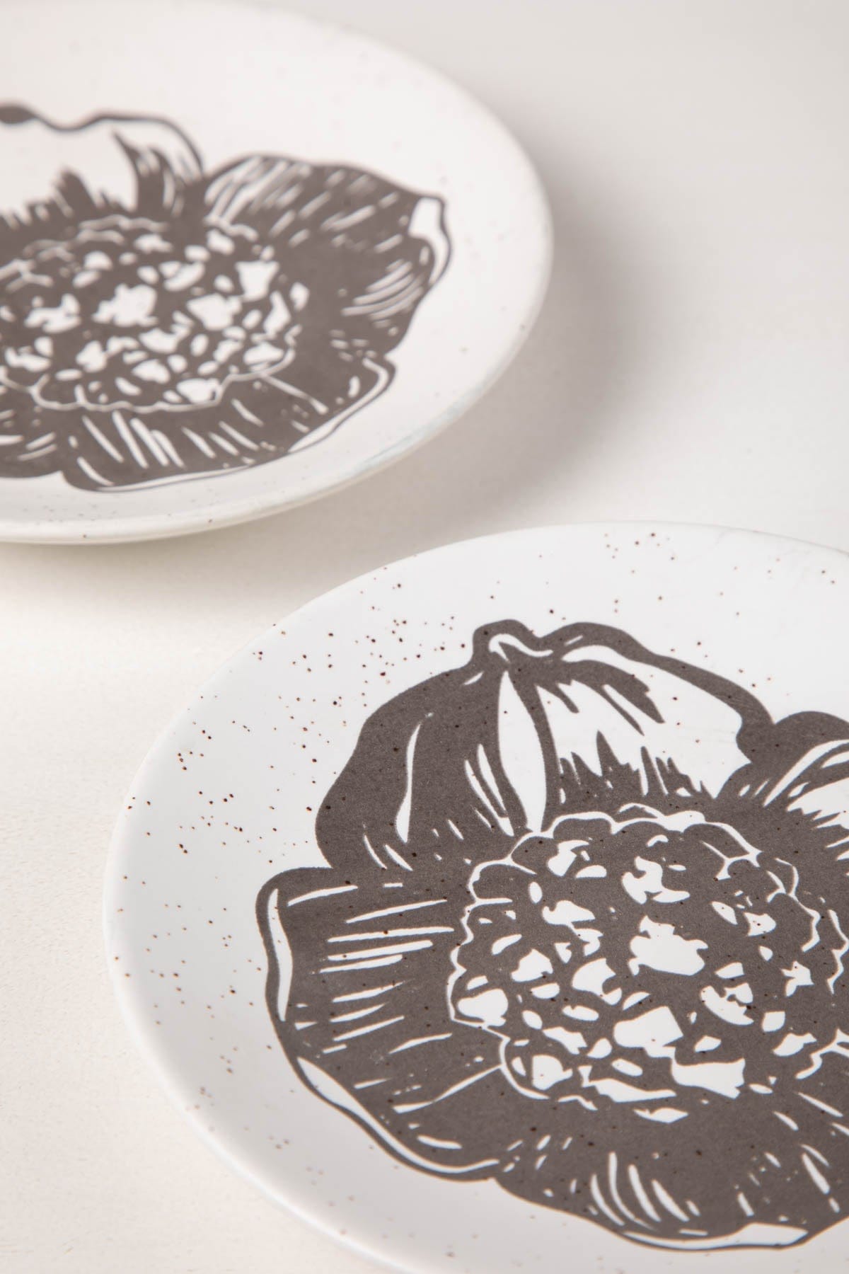SNACK PLATES Kuru Ceramic Small Plate (Set Of 2)