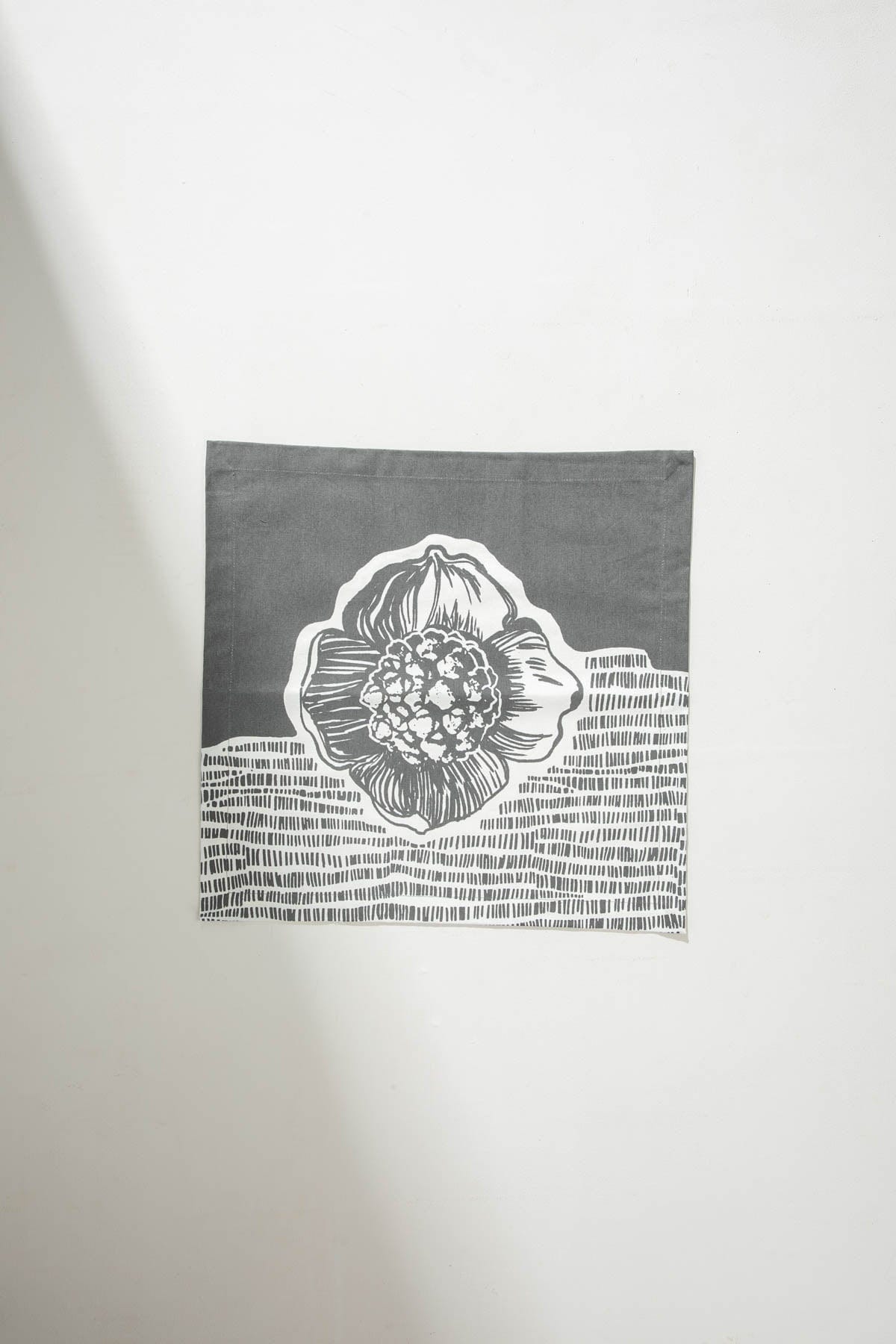 NAPKINS Kuru  Charcoal Dinner Napkin