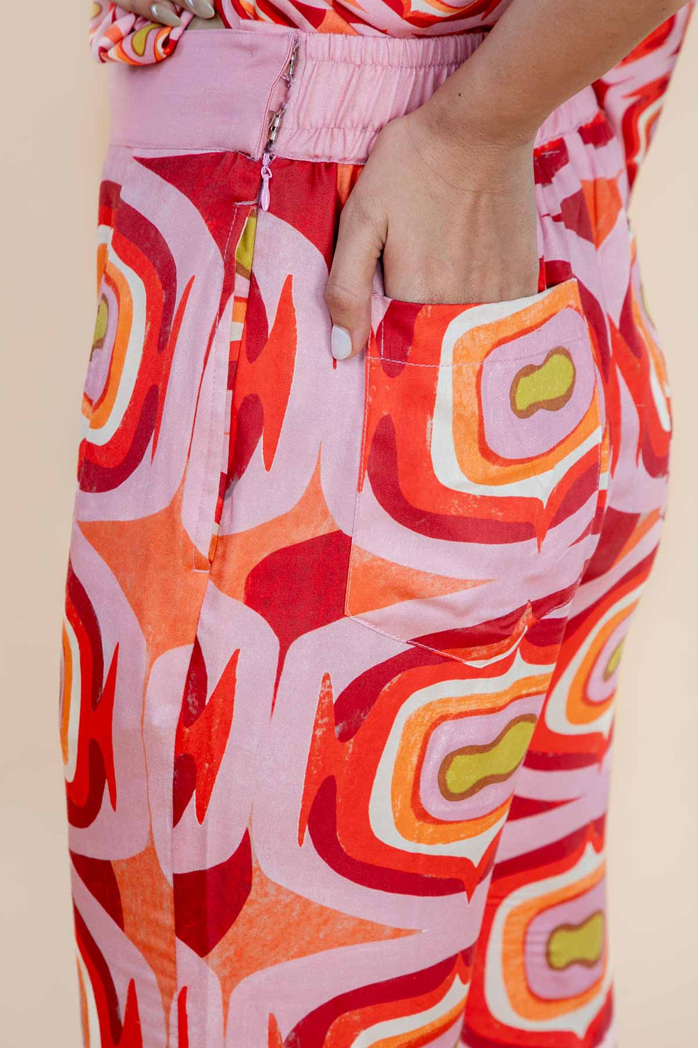 BOTTOMS Landfall Ogee Flared Fancy Pants (Mineral Red)