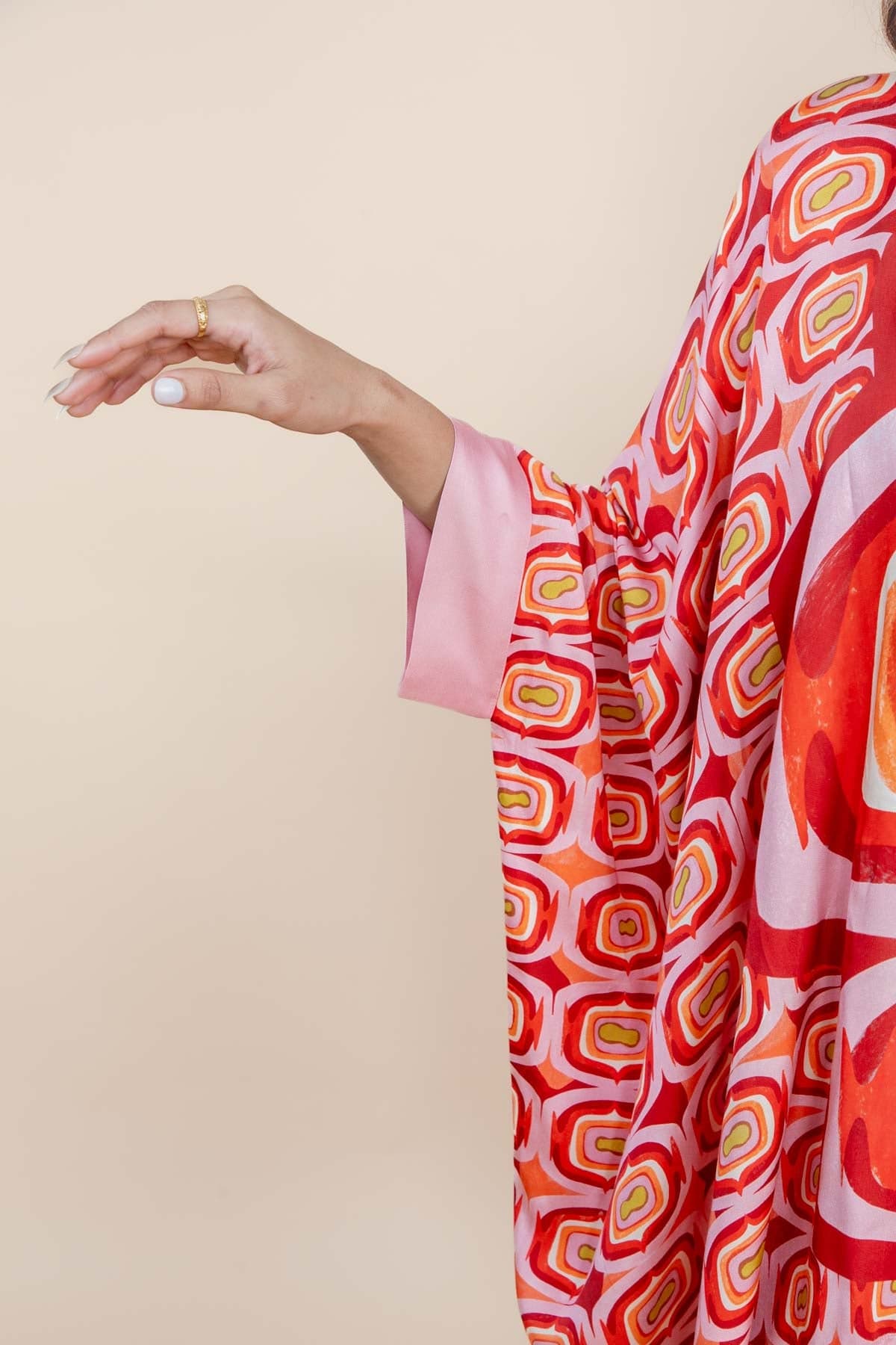 TOPS Landfall Ogee Kaftan Shirt (Mineral Red)