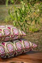 PRINT & PATTERN CUSHIONS Landfall Ogee Mineral Green Cushion Cover (61 X 61 Cm)