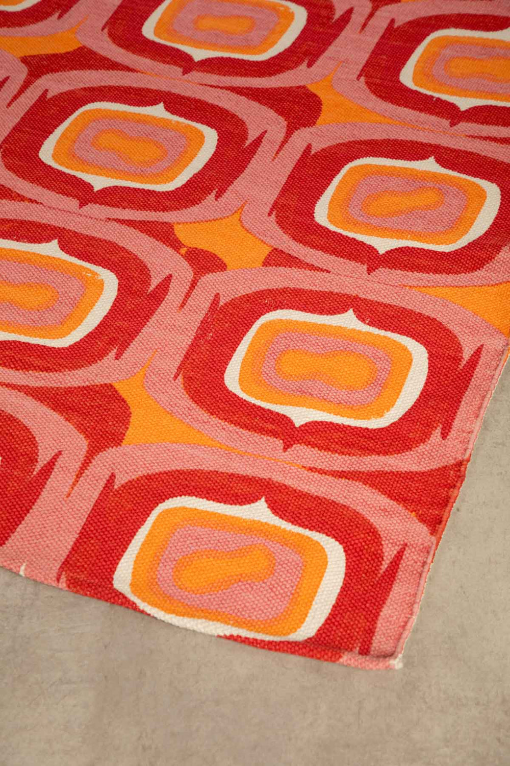 PRINT & PATTERN RUGS Landfall Ogee Printed Rug (Mineral Red)