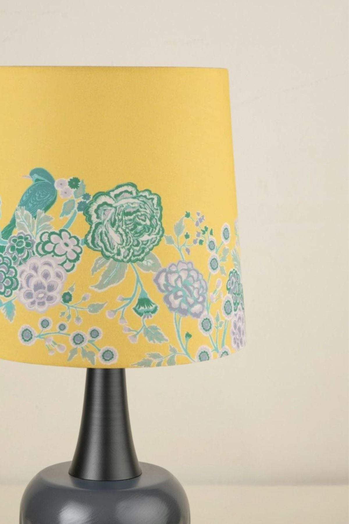 Luna with Damask Birds shade