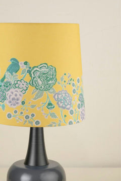 Luna with Damask Birds shade