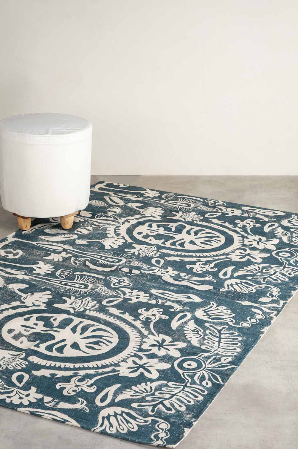 PRINT & PATTERN RUGS Madellion Tree Printed Rug (Indigo)