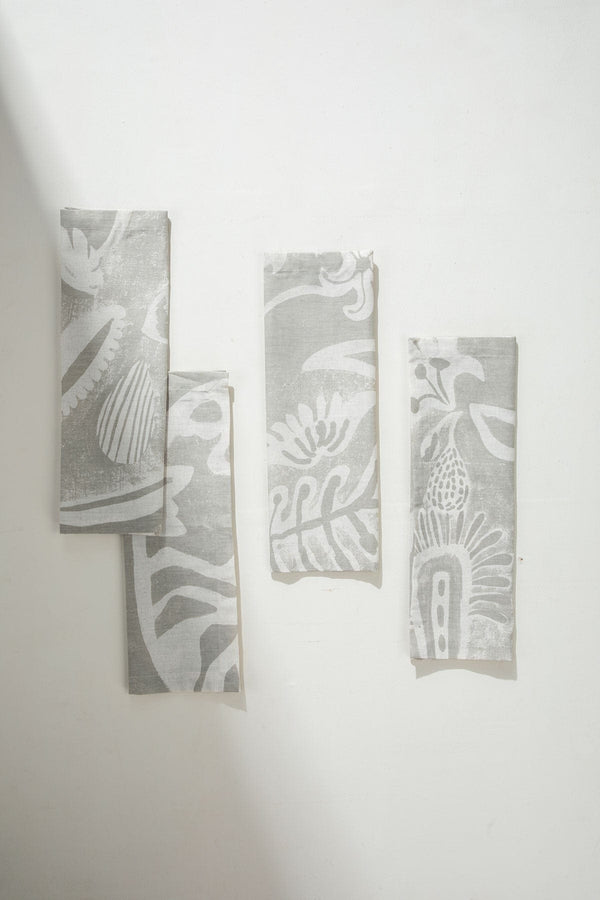 Madellion Tree Taupe Dinner Napkin (Set Of 4)