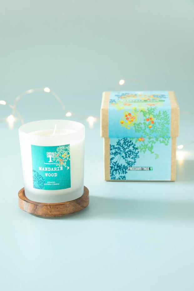 SCENTED CANDLES Mandarin Wood Scented Candle