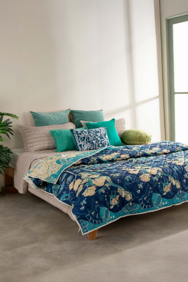 PRINT & PATTERN QUILTS Mindscape Blue Moon Quilt