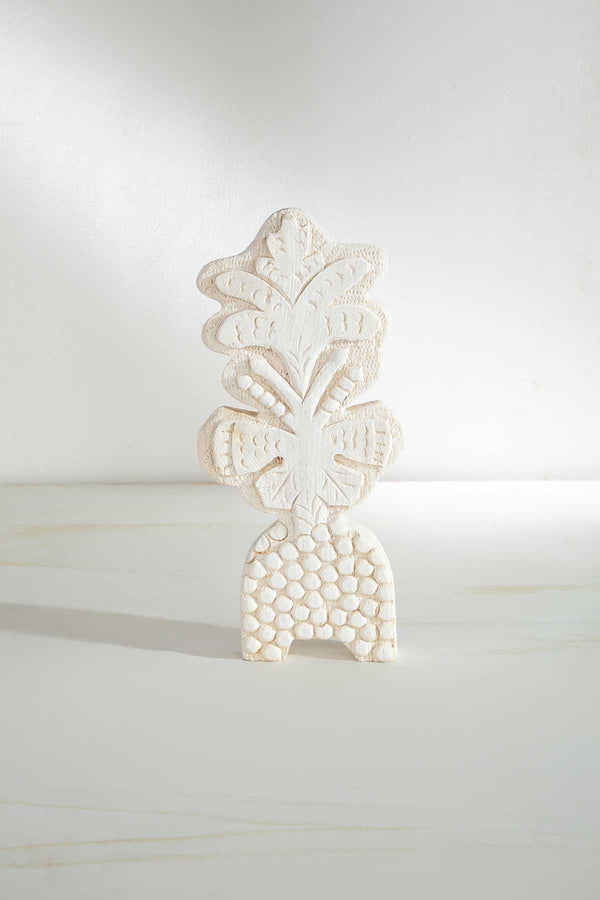 Montane Carved Sculpture (Natural)