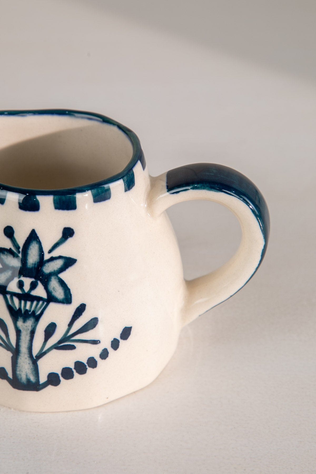 JUGS & CARAFES Montane Ceramic Milk Pot