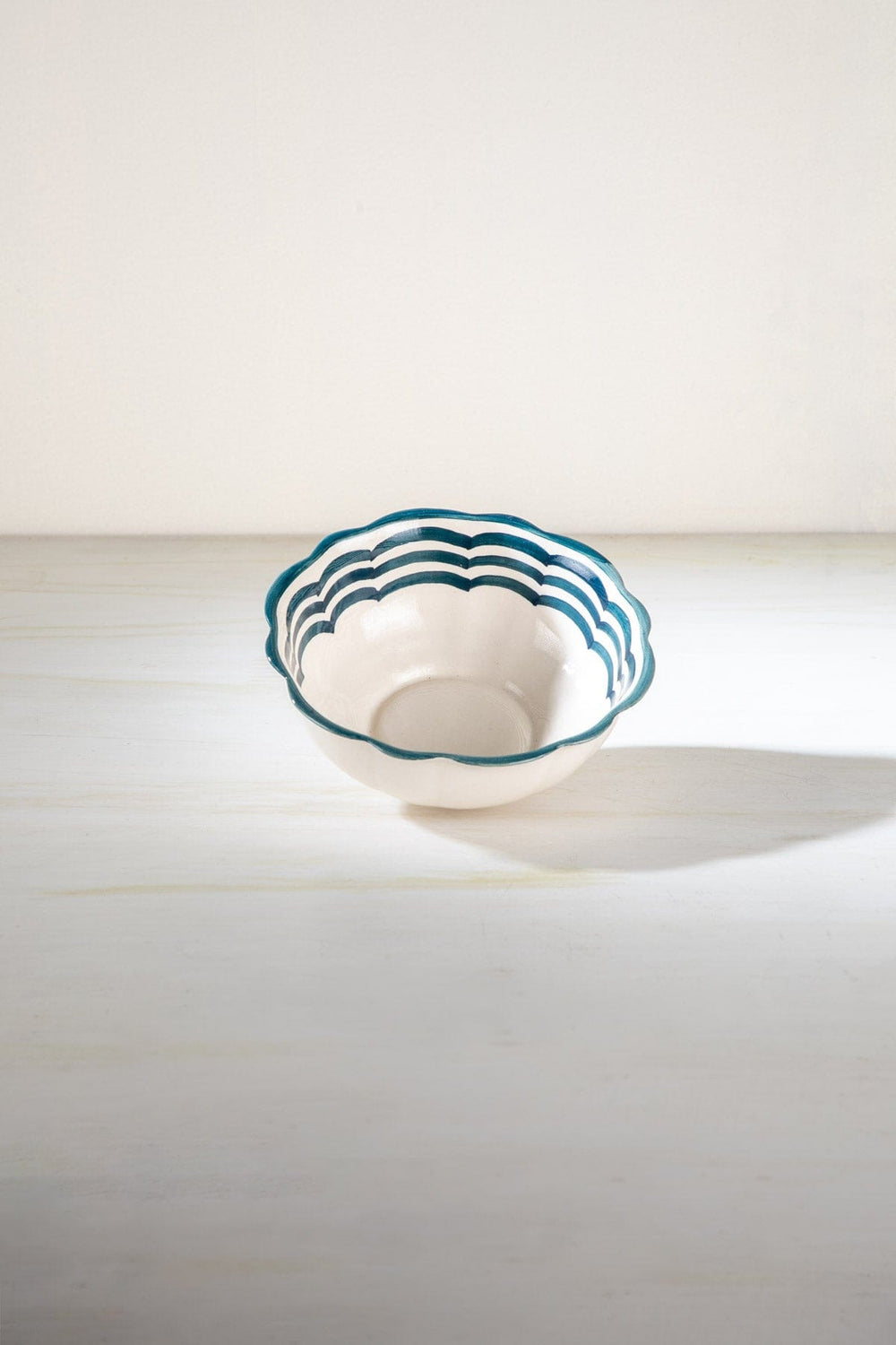 SERVING BOWLS Montane Ceramic Salad Bowl