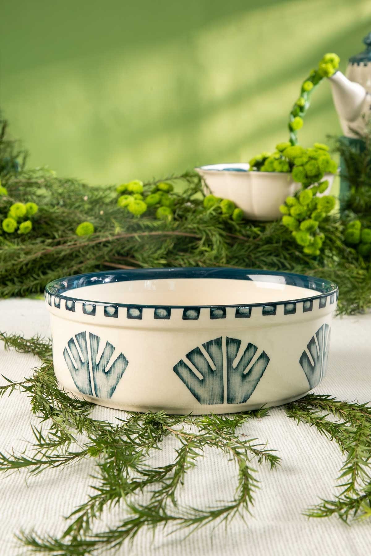 SERVING BOWLS Montane Ceramic Large Straight Serving Bowl