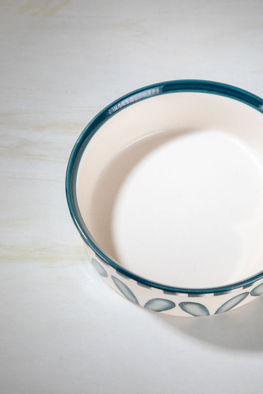 SERVING BOWLS Montane Ceramic Medium Straight Serving Bowl