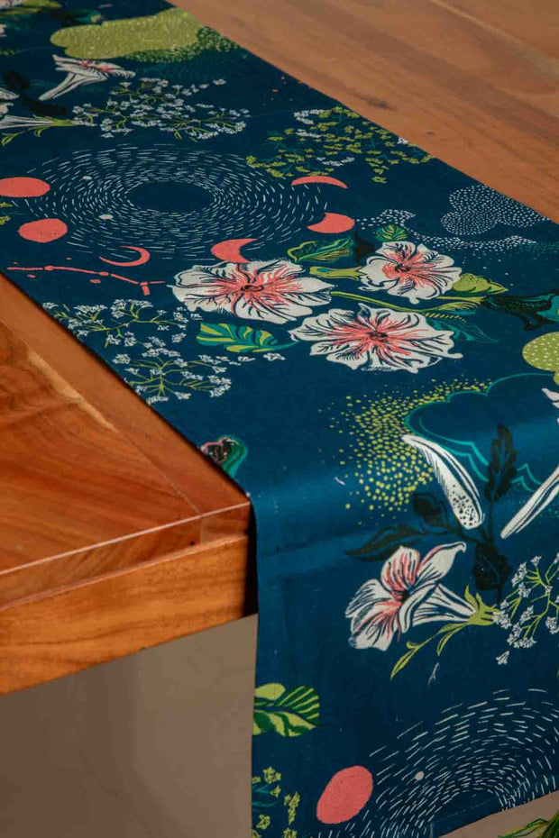 TABLE RUNNERS Moonflower Moonlit Blue Table Runner