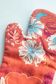 KITCHEN LINEN Moonflower Oven Mitt