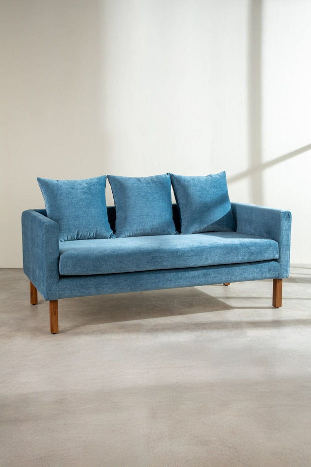 SOFAS Nomad Sofa