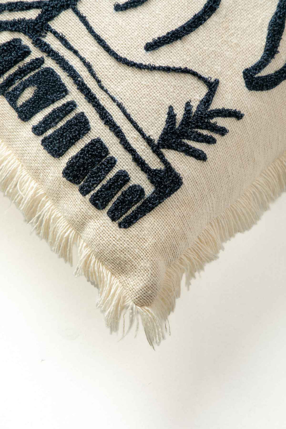 ACCENT CUSHIONS Nu Primitive Off White Cushion Cover (61 X 61 Cm)