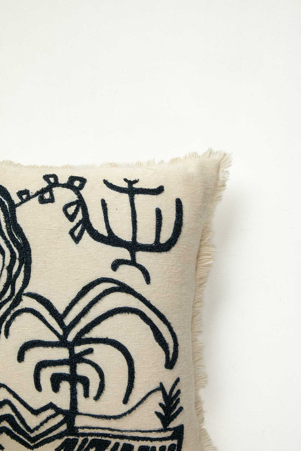 ACCENT CUSHIONS Nu Primitive Off White Cushion Cover (61 X 61 Cm)