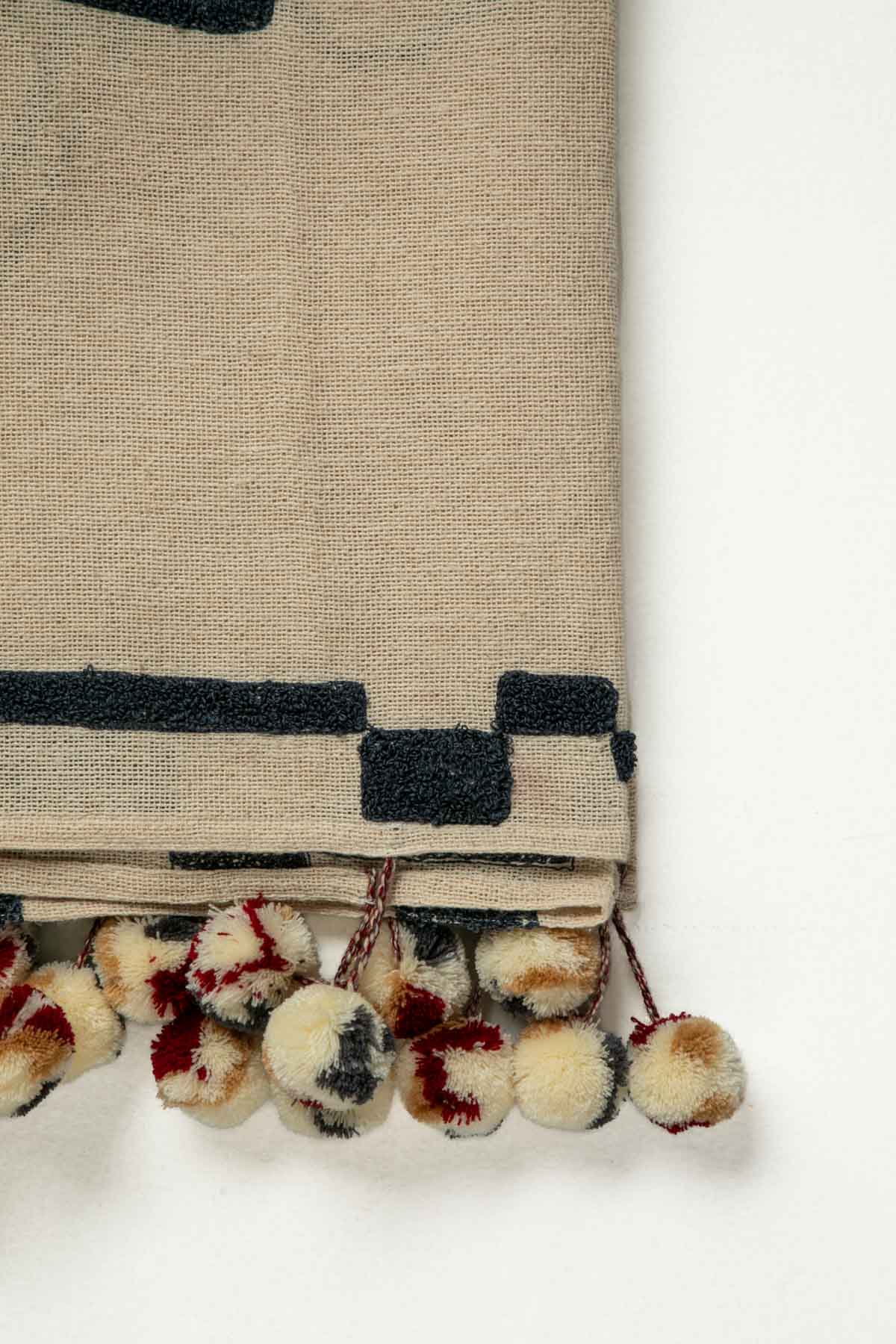 THROWS Nu Primitive Off White Sofa Throw