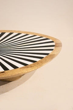 DECORATIVE CENTERPIECE Oval Illusion Center Piece