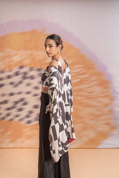 TOPS Palmyrah Kaftan Top (Shadow Grey)