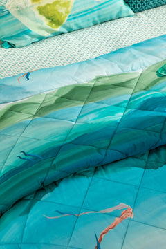PRINT & PATTERN QUILTS Pangong Lake  Water Blue Quilt