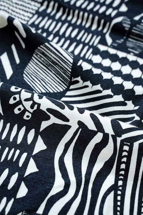 PRINT & PATTERN HEAVY FABRICS Patchwork Printed Heavy Fabric And Curtains (Black And White)