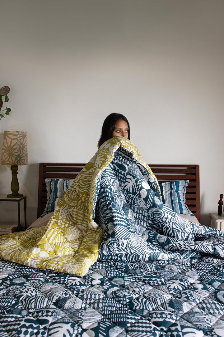 PRINT & PATTERN QUILTS Patchwork Blue And  Lime Quilt