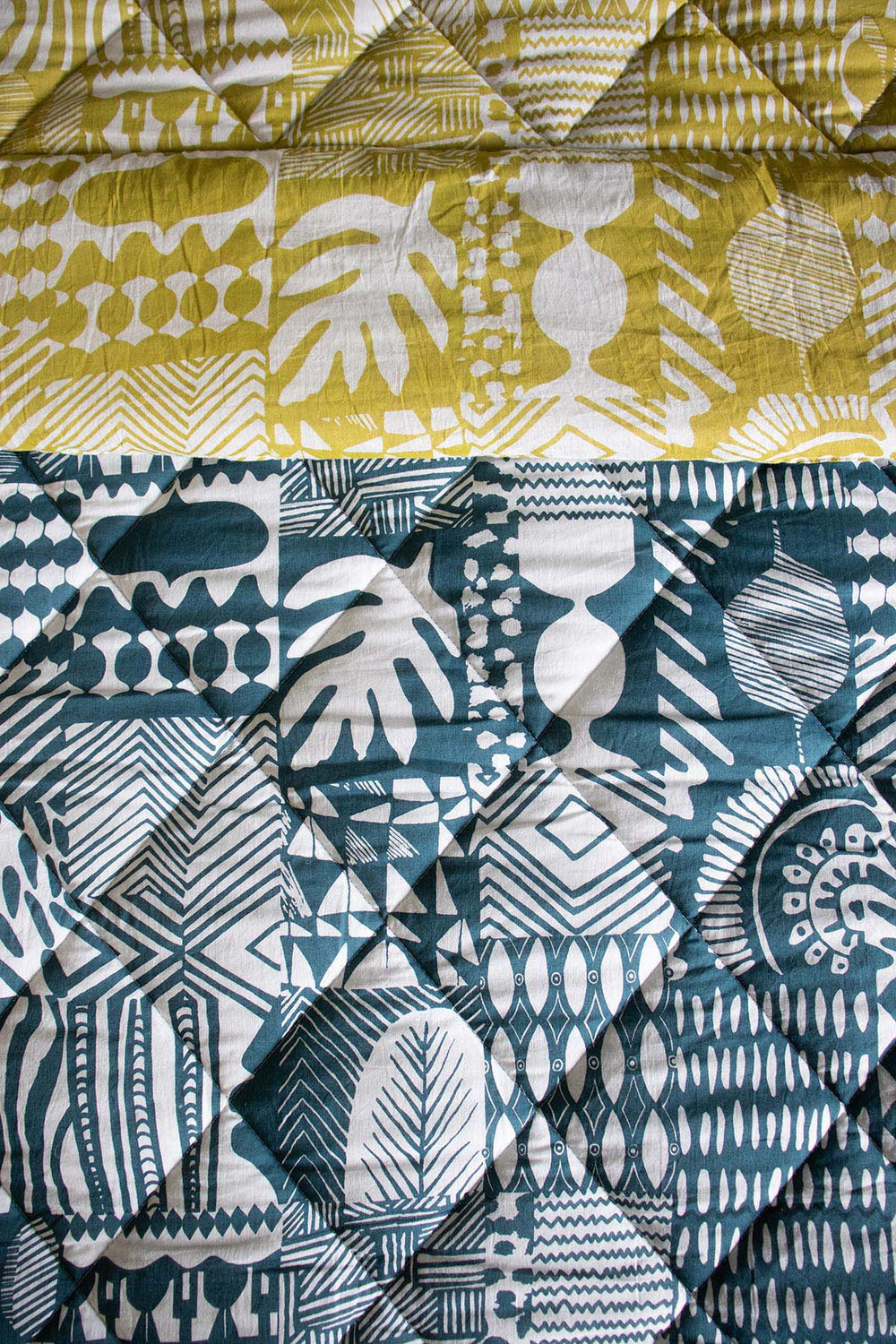 PRINT & PATTERN QUILTS Patchwork Blue And  Lime Quilt
